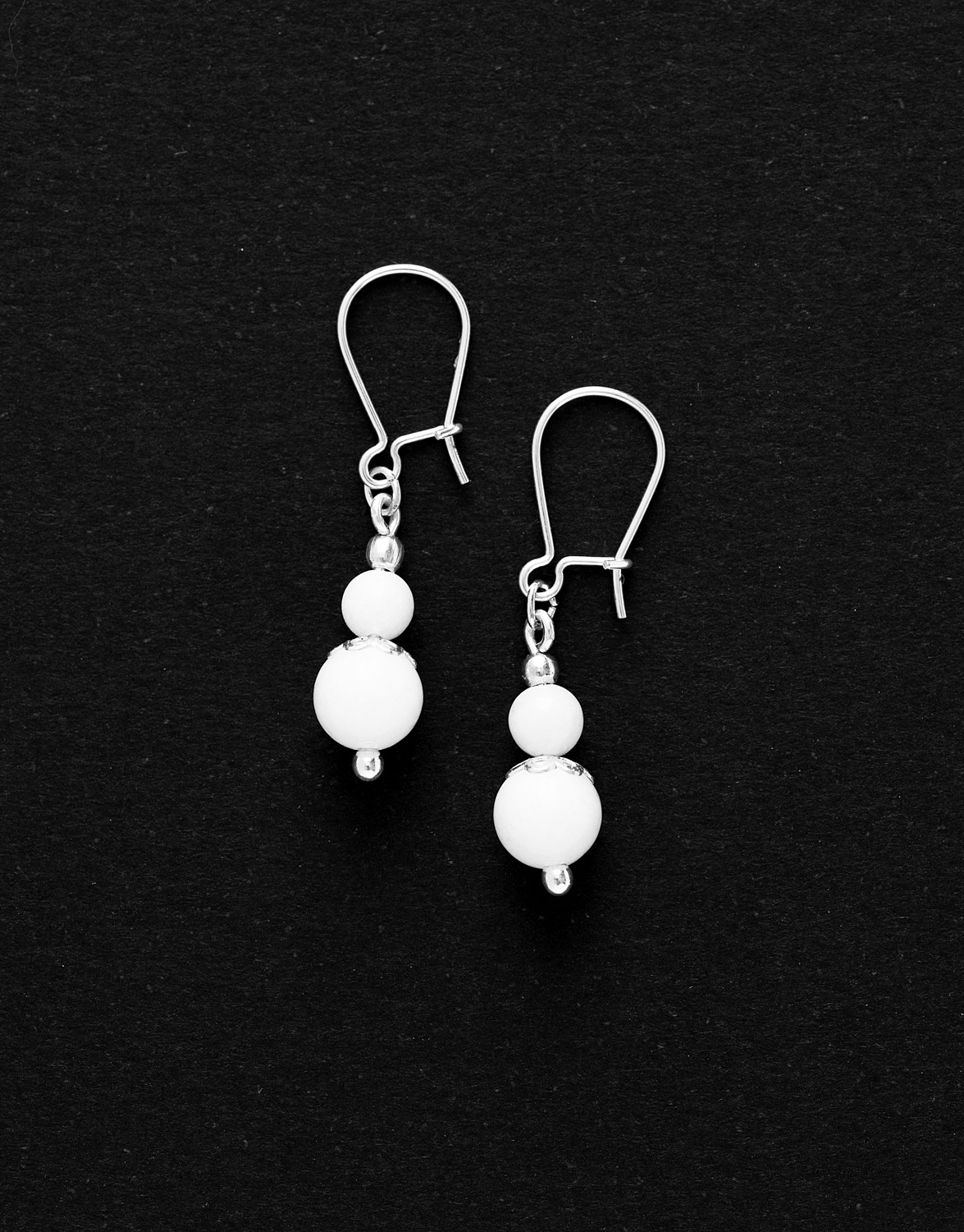 Boucles d ' oreilles Calliope Thalia Onyx blanc