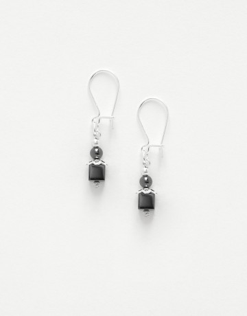 Boucles d'oreille Euterpe Hematite cube