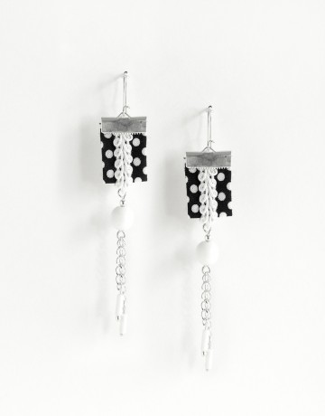 Boucles d'oreilles Euterpe Onyx blanc