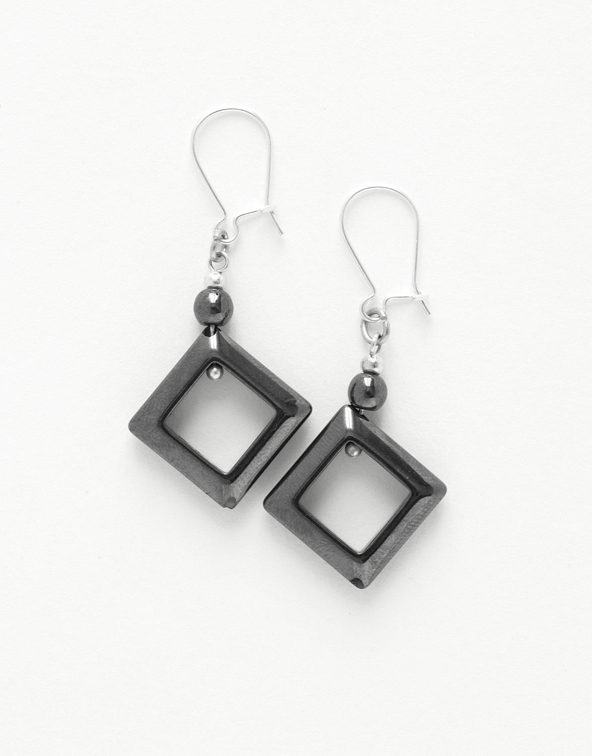 Earrings Euterpe Hématite lozenge